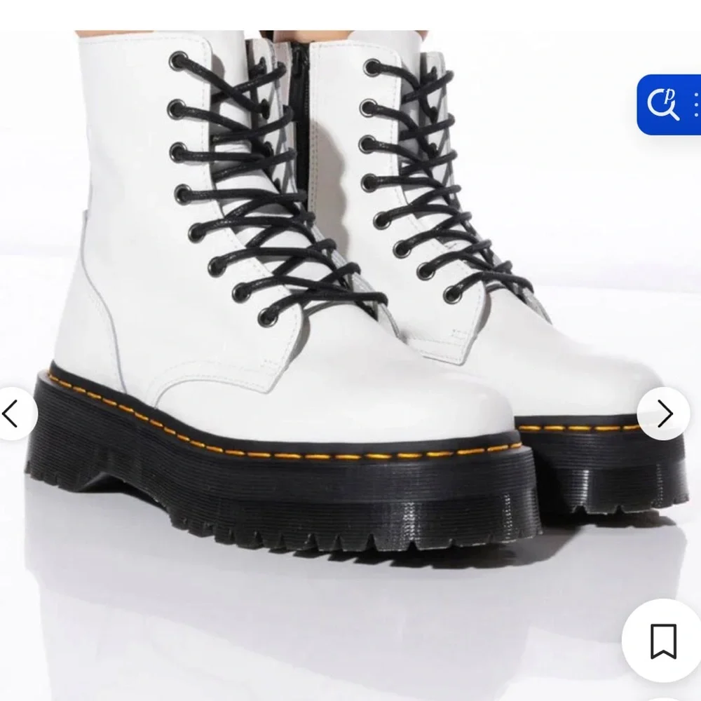 Dr. Martens Jadon Platform Quad Retro White Smooth Leather - Picture 3 of 6
